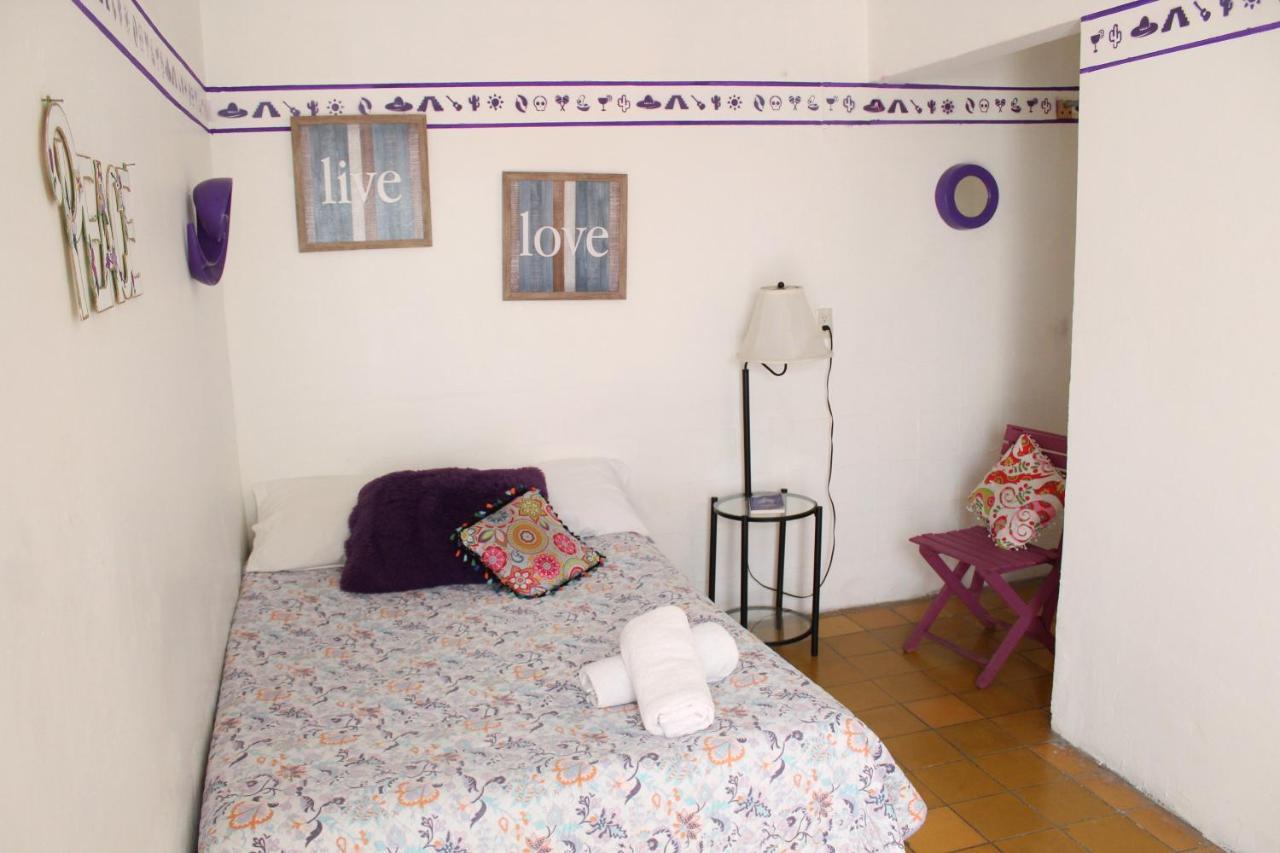 Hostal Casa Colores Adults Only Guadalajara Ngoại thất bức ảnh
