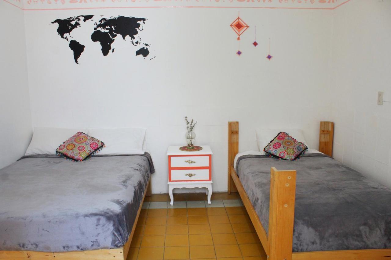 Hostal Casa Colores Adults Only Guadalajara Ngoại thất bức ảnh